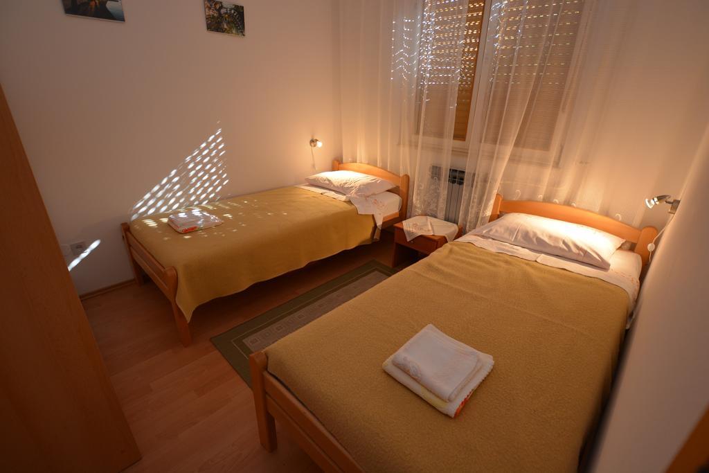 Apartment Nadica 普纳特 外观 照片